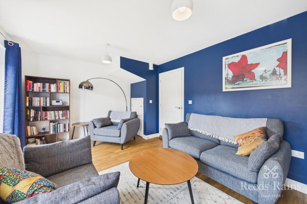 House in Manchester, Greater Manchester - More