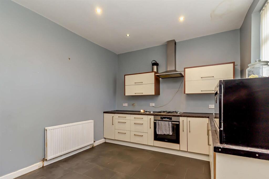 House in Oldham - View 2