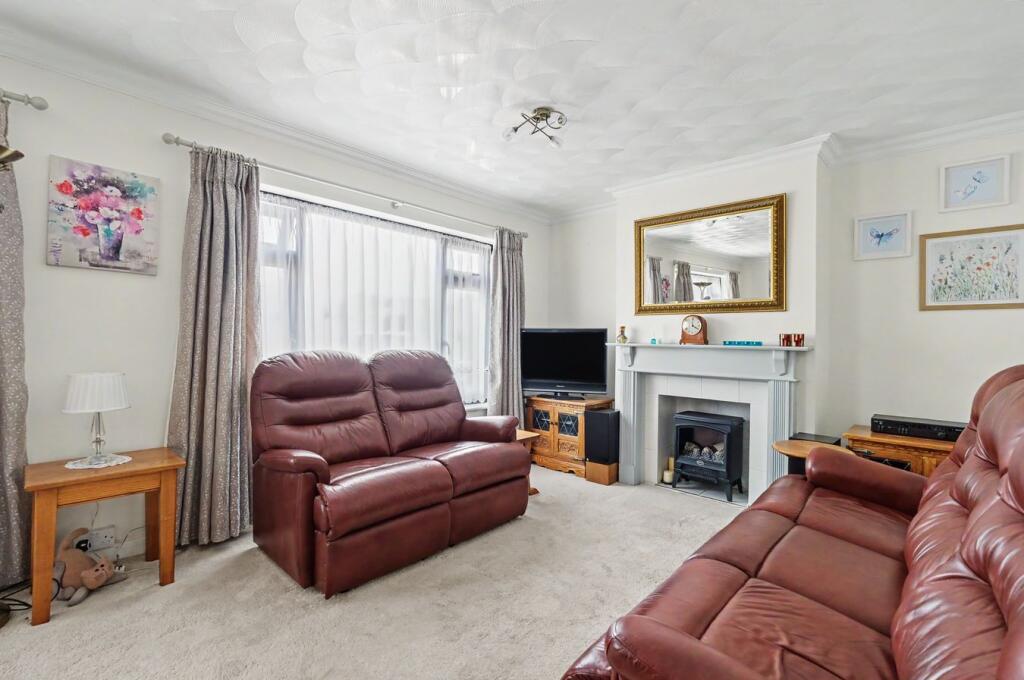 Priory Road, Bicknacre, Chelmsford, CM3 photo 3
