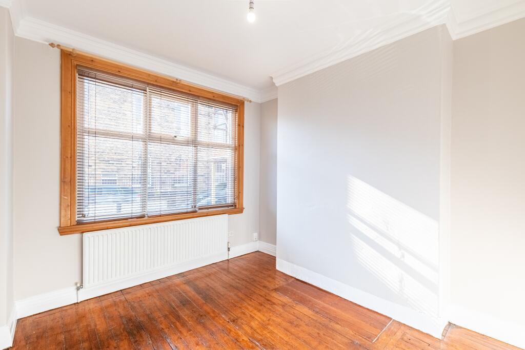 House in Leeds, Gledhow Park, Chapel Allerton - View 4