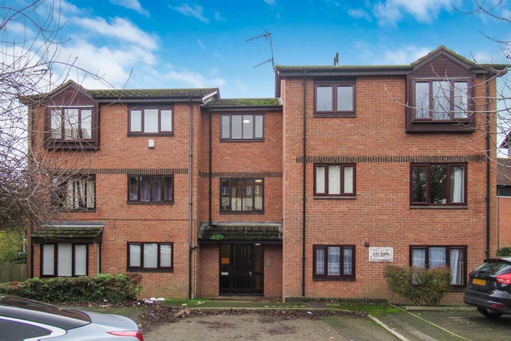Main image of property: Castle Mews, Wellingborough