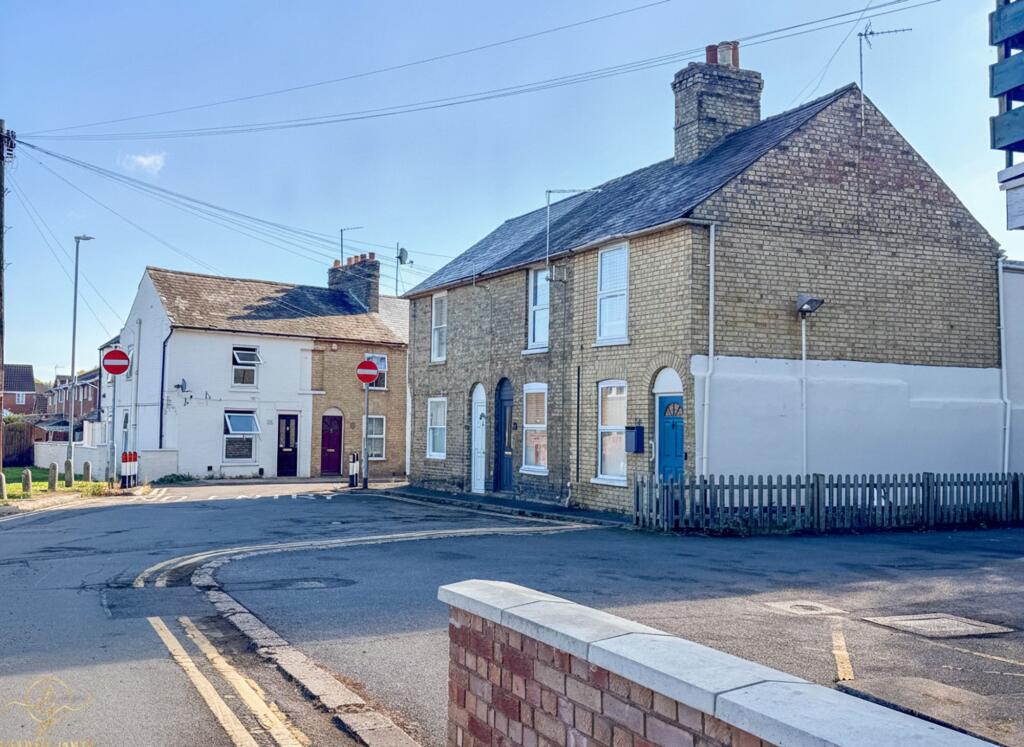 House in Peterborough - More