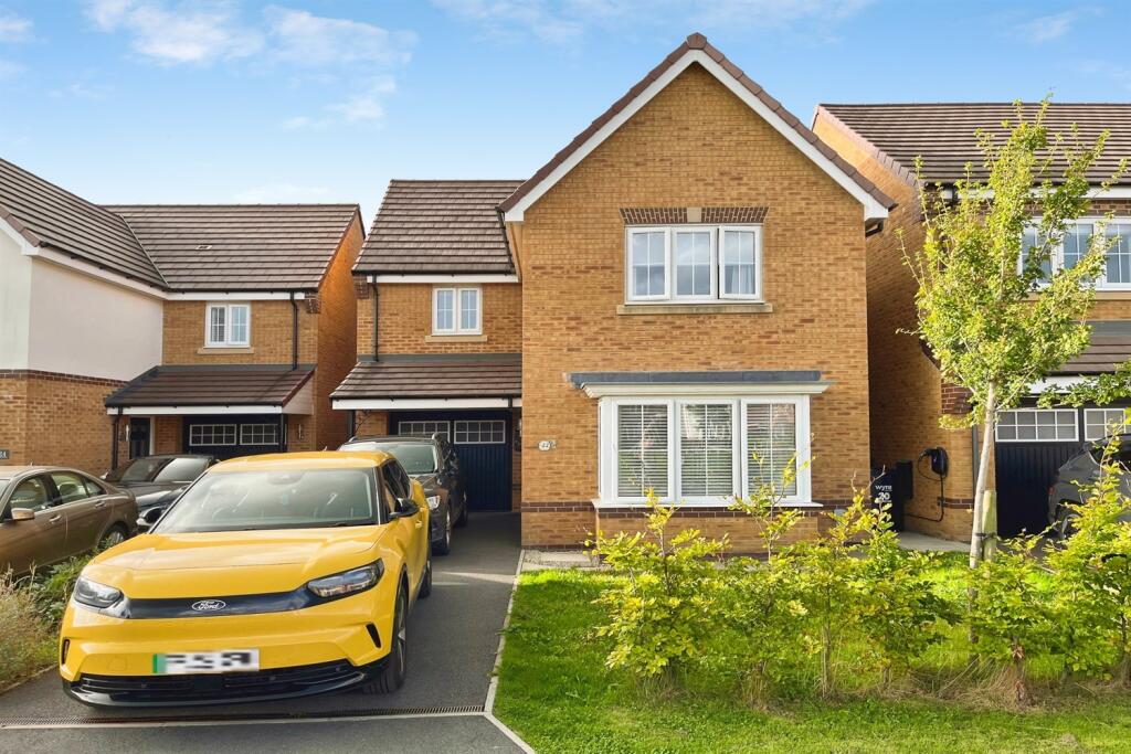 Main image of property: Bowlands Lane, PR3