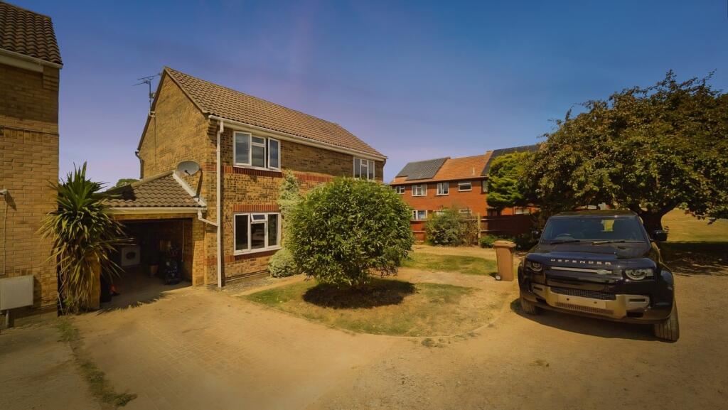 Main image of property: Runnacles Way, Felixstowe, Suffolk