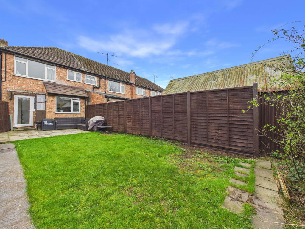 Main image of property: Bryans Close Road, Calne, SN11 9AB