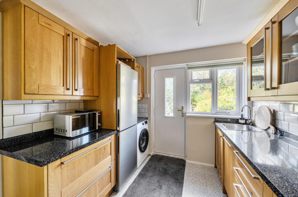 House in Swindon - View 3