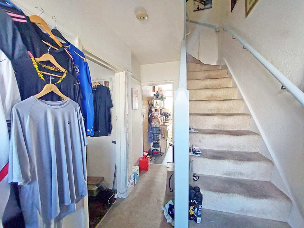 House in Harrow - View 5