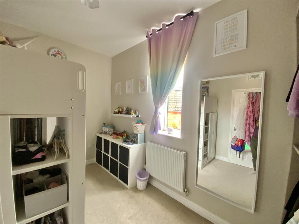 Apartment in Milton Keynes - View 5