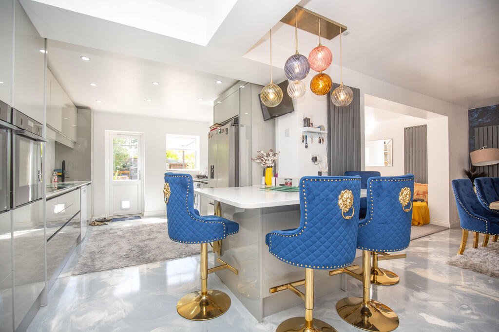 House in North Warwickshire, Polesworth CP - View 4
