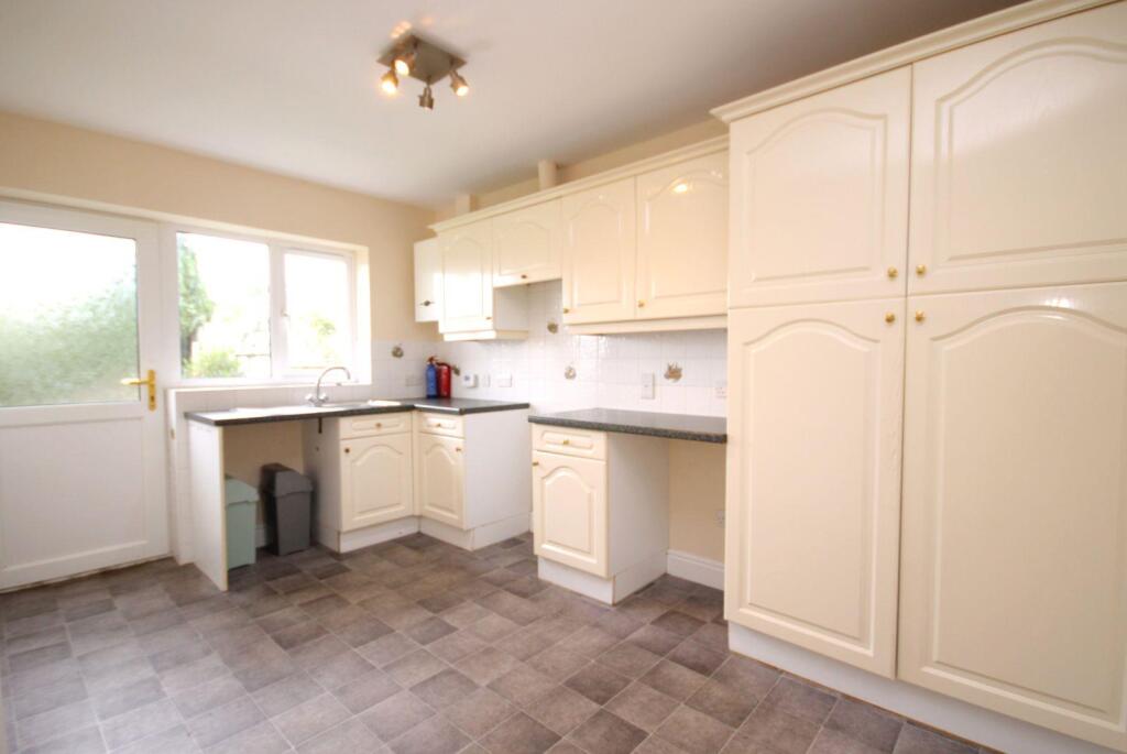 Hawthorn Close, Leyburn photo 3