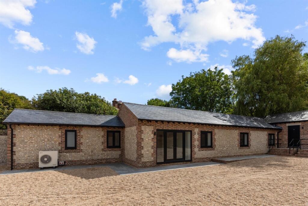 Main image of property: Kents Yard, Climping