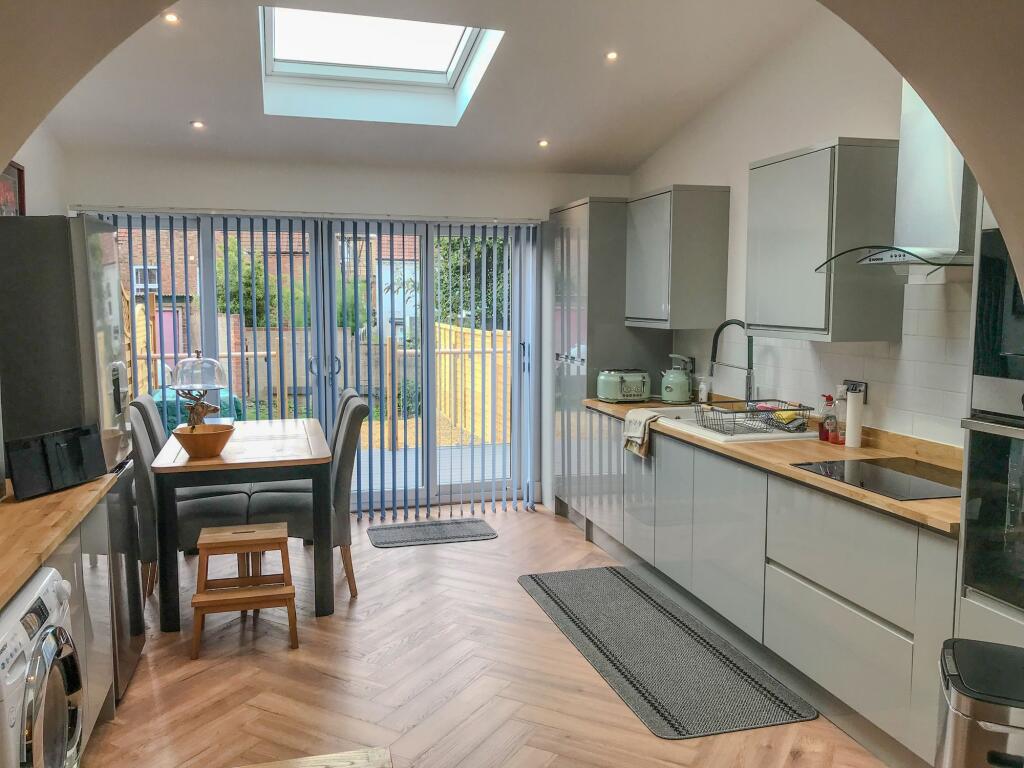Apartment in Norwich - View 2