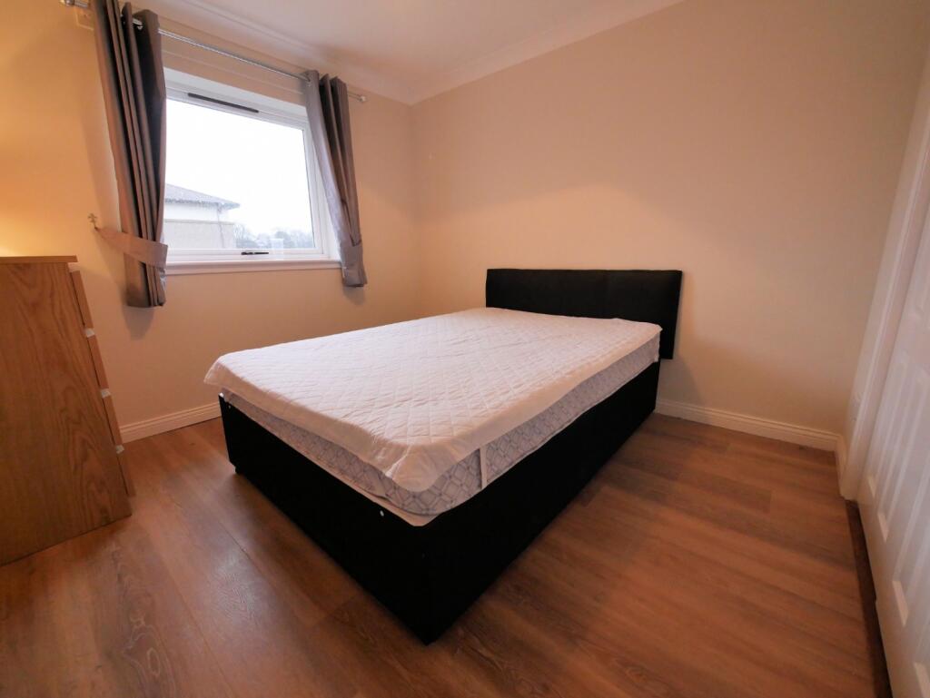 Apartment in Edinburgh - More