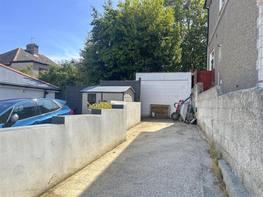 House in Weymouth, Rodwell - View 4