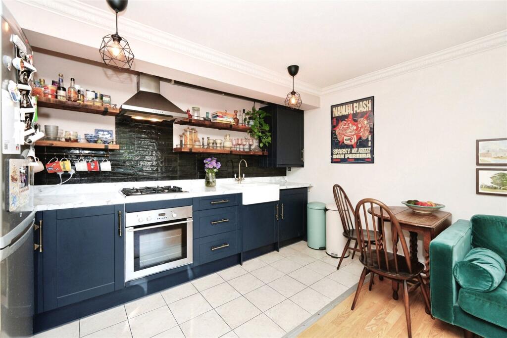 Apartment in London, New Cross - More