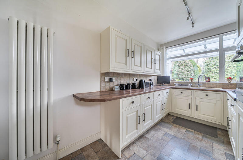 Colepits Wood Road,Eltham photo 4