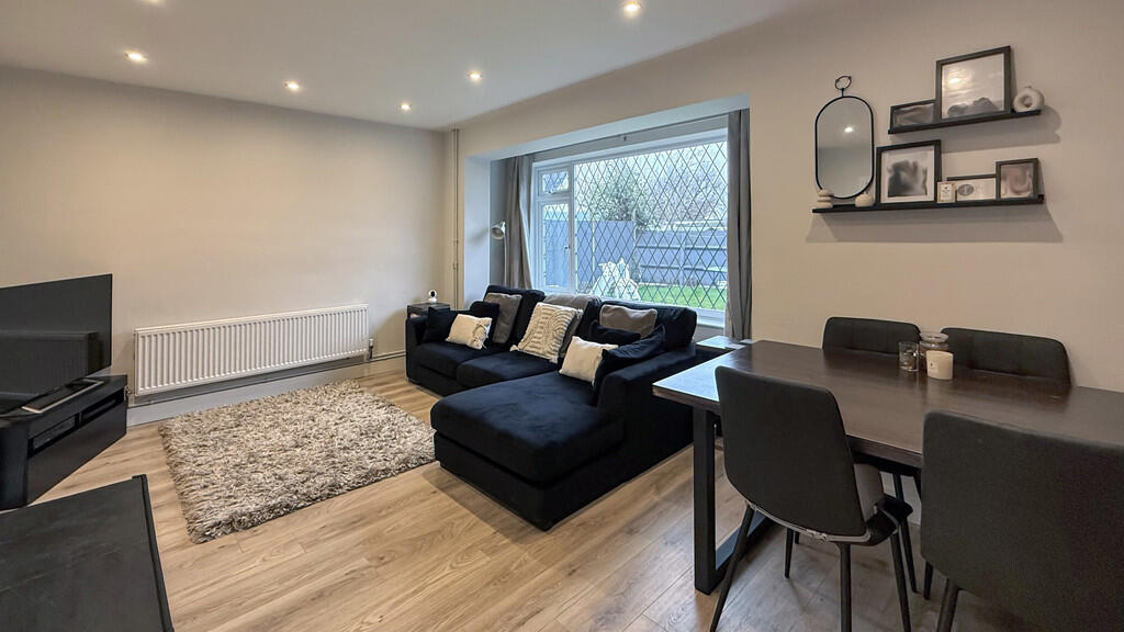 Additional image 6 of Langholm Avenue, Warminster