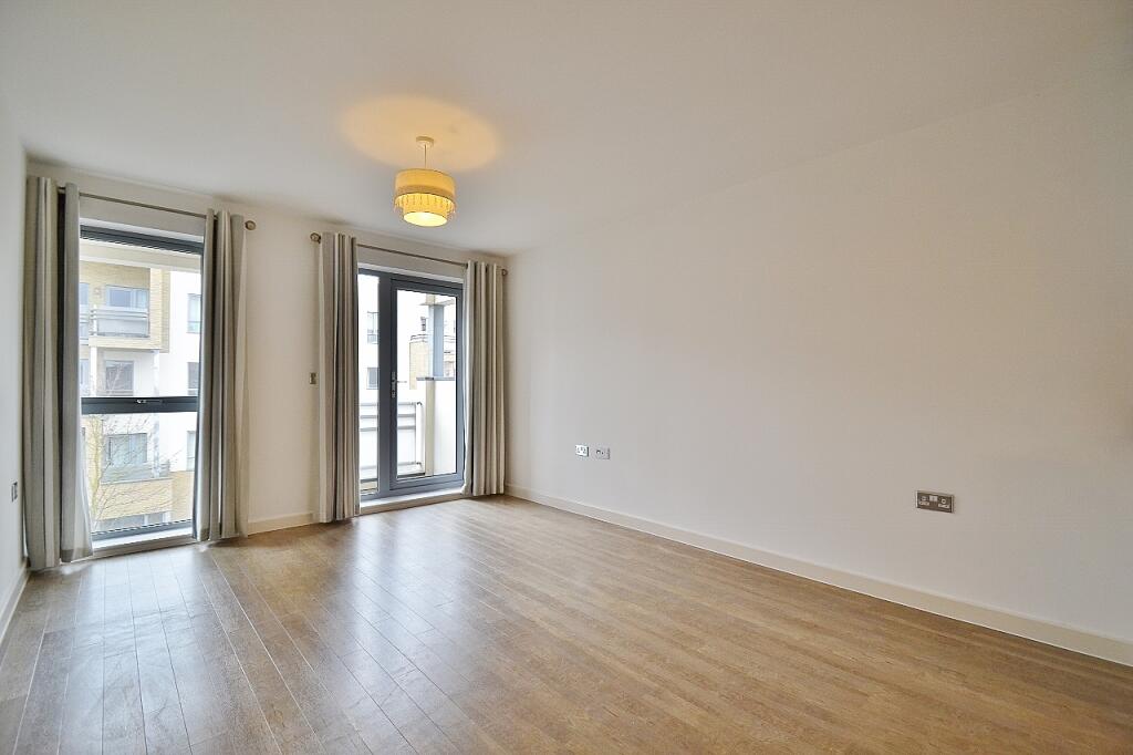 Main image of property: Glenalmond Avenue, Cambridge, CB2
