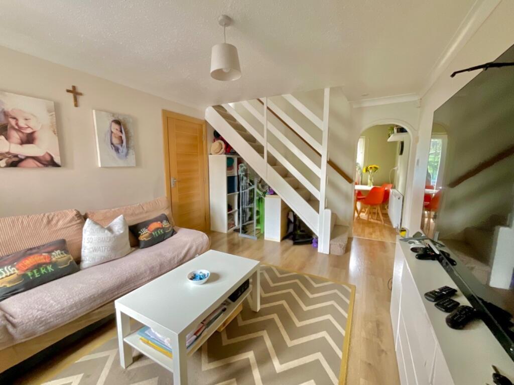 111 Lincoln Way, Daventry, NN11 4SU - View 2