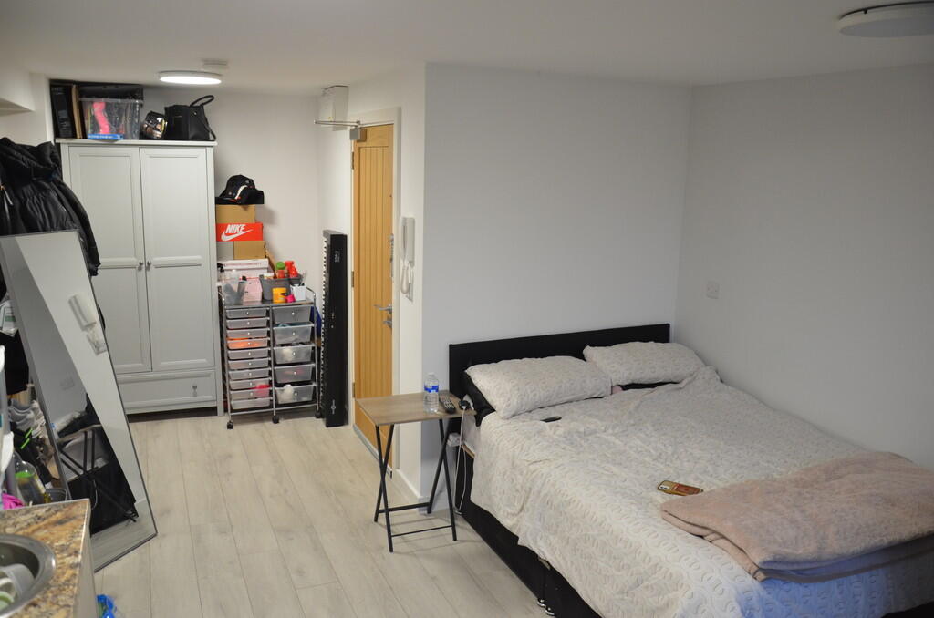 Main image of property: Lower Parliament Street, City Centre