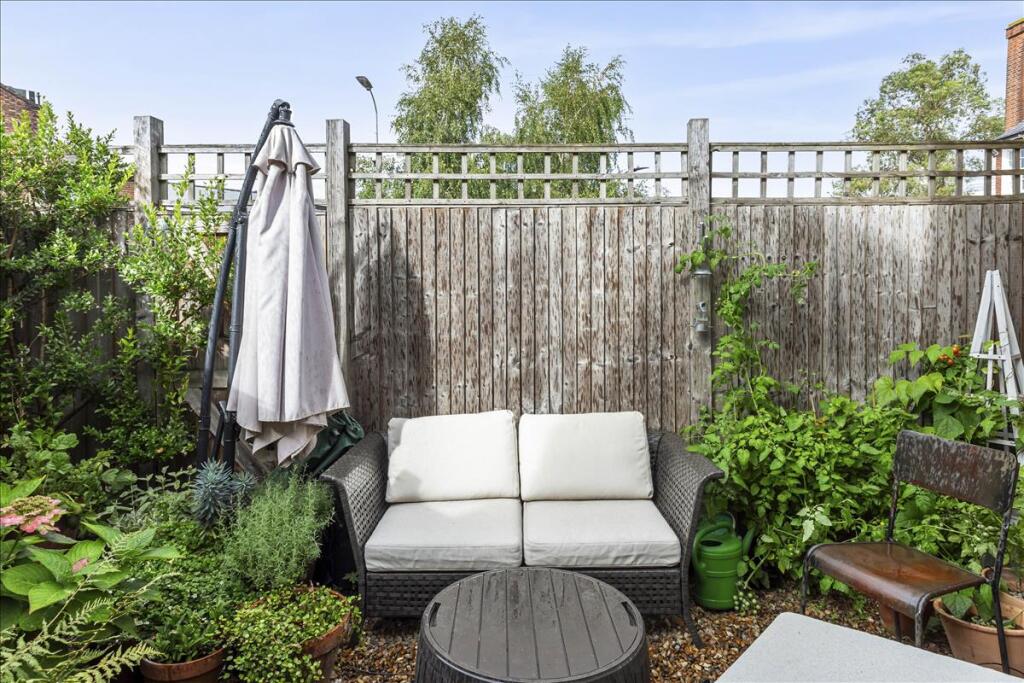 Gastein Road, Hammersmith, London, W6 photo 3