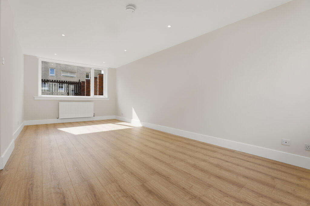 House in Dalmuir, West Dunbartonshire - View 3