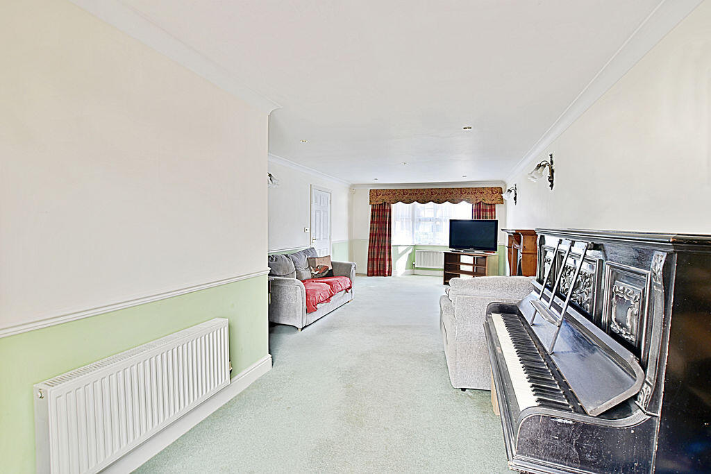 House in West Lindsey, Dunholme - View 4