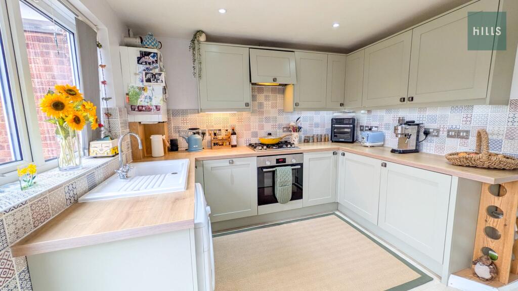 House in Worcester - View 4