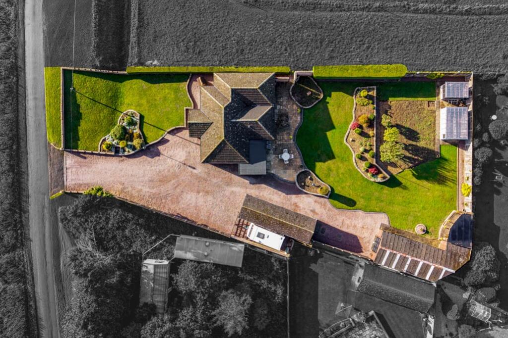 House in East Lindsey, Frithville and Westville - View 2