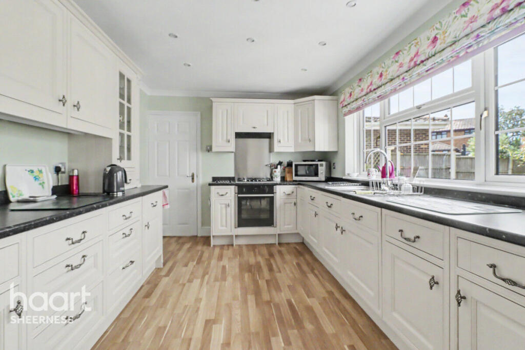 Minster Drive, Sheerness - View 3