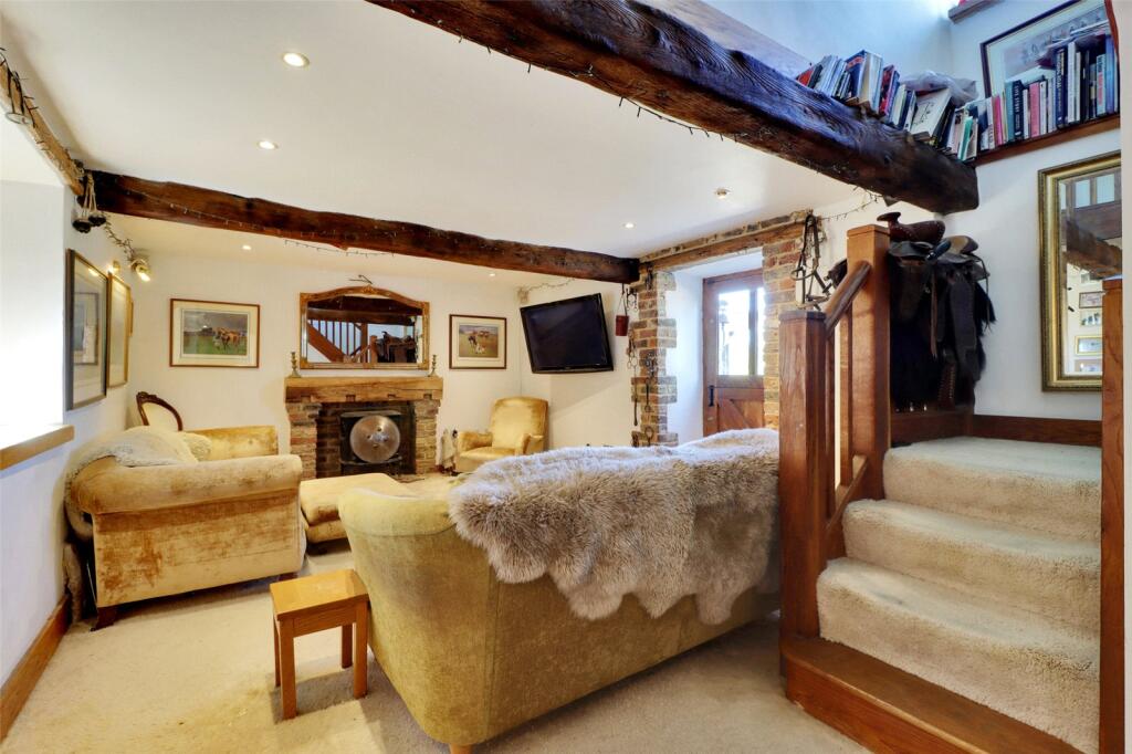 House in Tonbridge - View 5