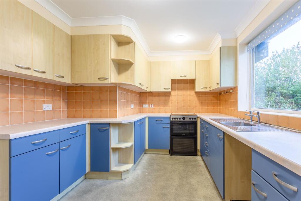 House in Bridport, Allington - View 4