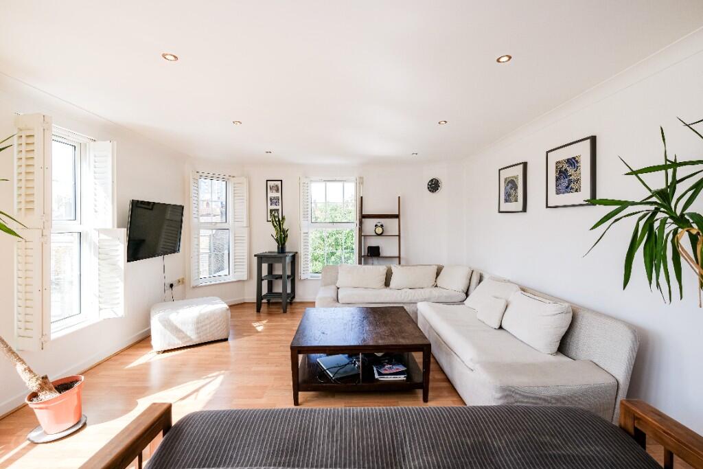 Main image of property: Foundry Place, London, E1