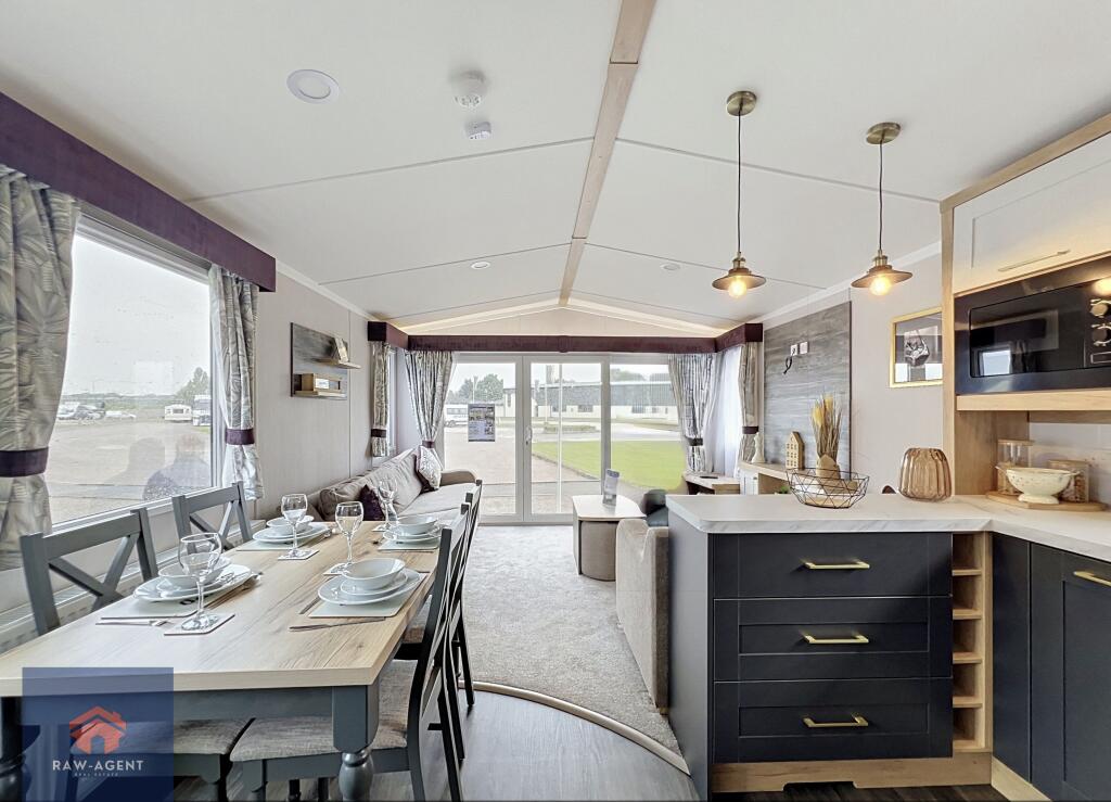 Harrison Leisure Uk Ltd, Riverside Caravan Park, Southport New Road, Banks, Lancashire photo 2