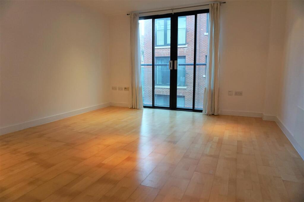 Apartment in Leicester, St Matthew's - View 2