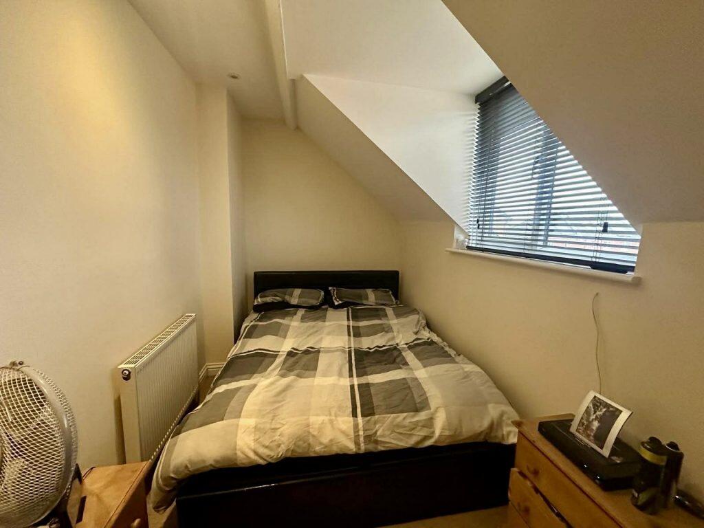 Enborne Road, Newbury - View 5