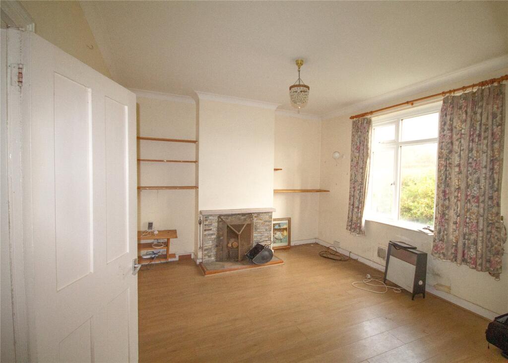 Ockley Lane, Hassocks photo 5