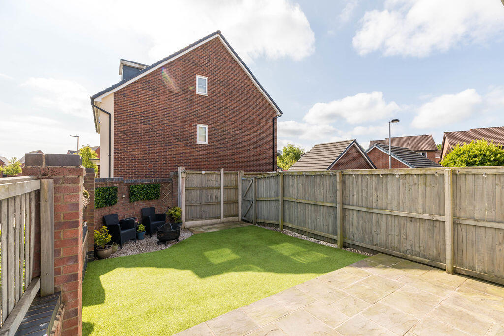 House in Wigan - View 5