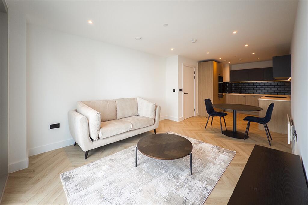 Main image of property: Bankside, Colliers Yard, M3