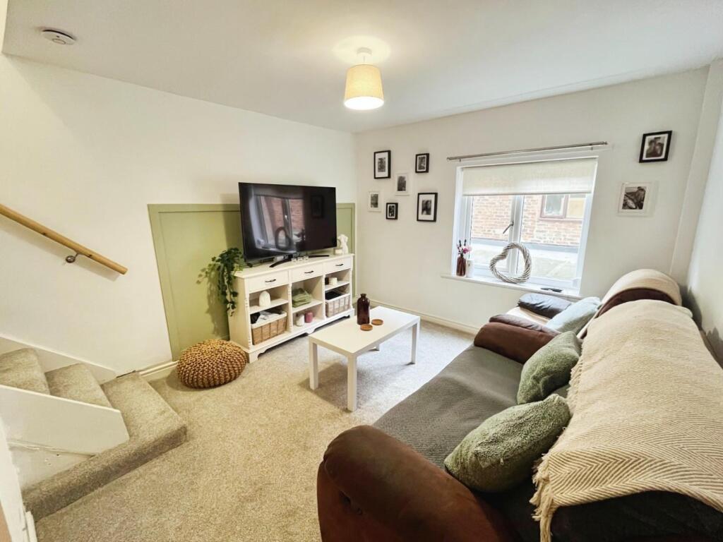 House in York - View 2
