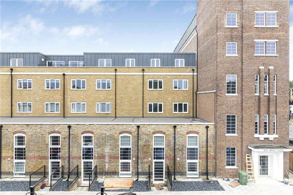 Main image of property: Windmill Place, Southall, UB2
