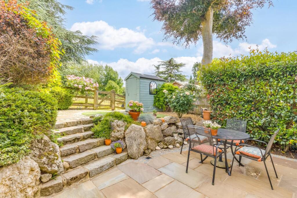 House in Stevenage - View 2