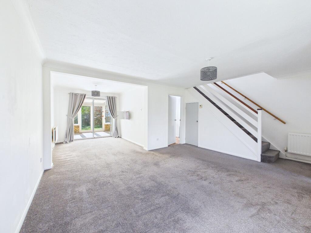 House in St Neots, Eynesbury - View 3