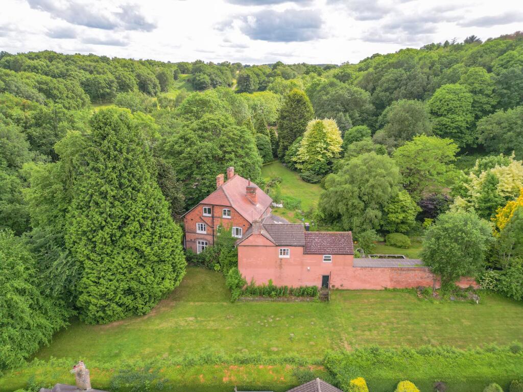 Main image of property: Stratford House, Coleshill Road, Atherstone