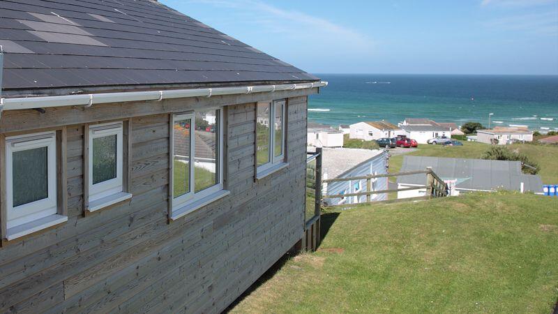 2-bed bungalow on Treford, Riviere Towans, £345,000