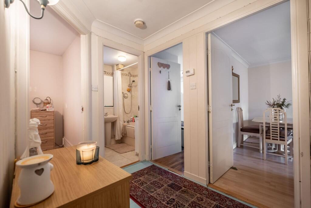 Millstream Court, Paisley, PA1 - 26