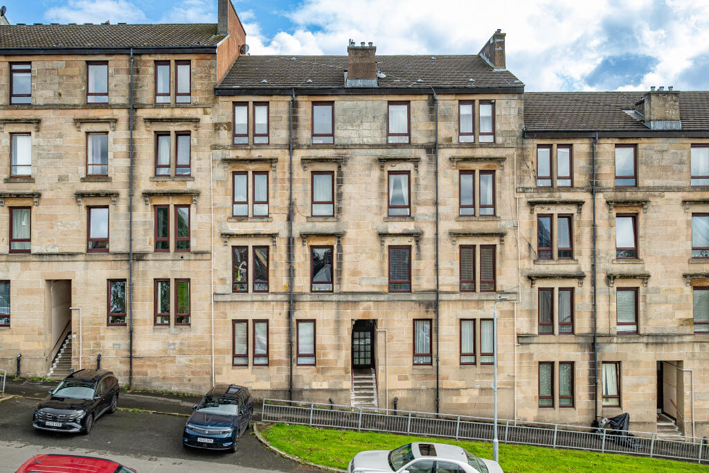 Main image of property: Flat 2/1, 88 Cardross Street, Dennistoun , Glasgow, G31