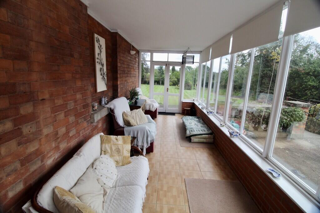 House in North West Leicestershire, Ibstock - More
