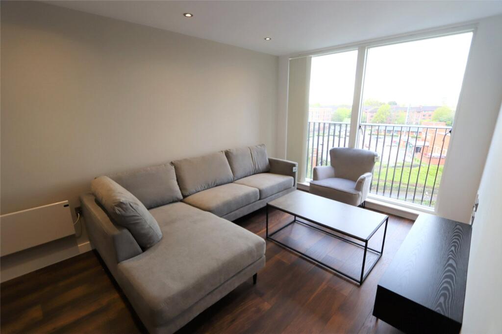 Apartment in Manchester - View 3