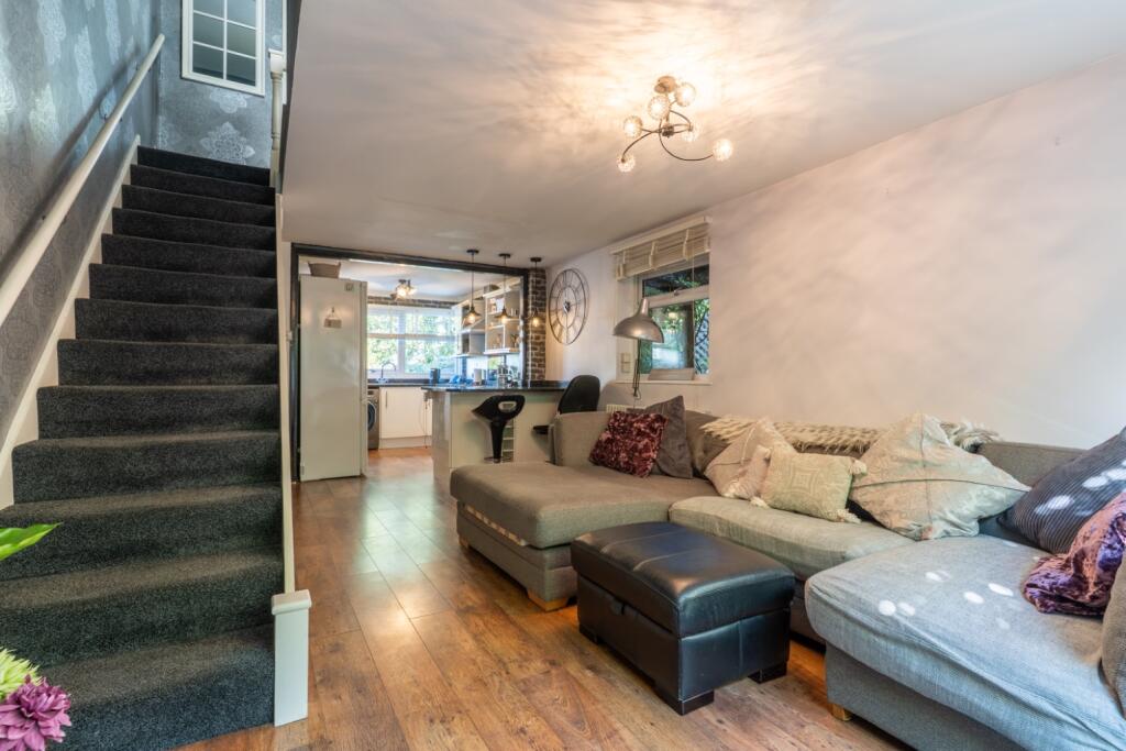 House in Dartford - View 2
